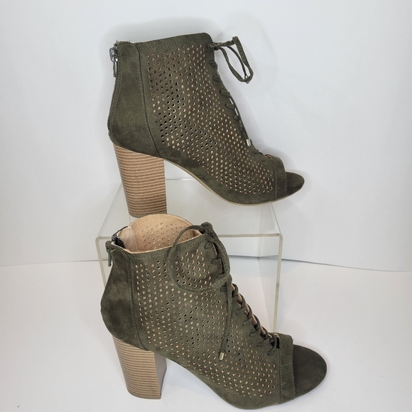Report Perforated Peep Toe Lace Up Ankle Boot Booties Womens 7.5 Olive Green - Picture 4 of 7